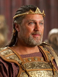 Vincent Regan